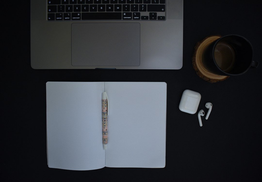 Financial planning workspace used to model a Sellvia liquidity buffer